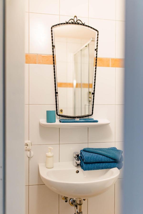 Tauglerei Doppelzimmer Bergamotte Sankt Koloman Exteriör bild
